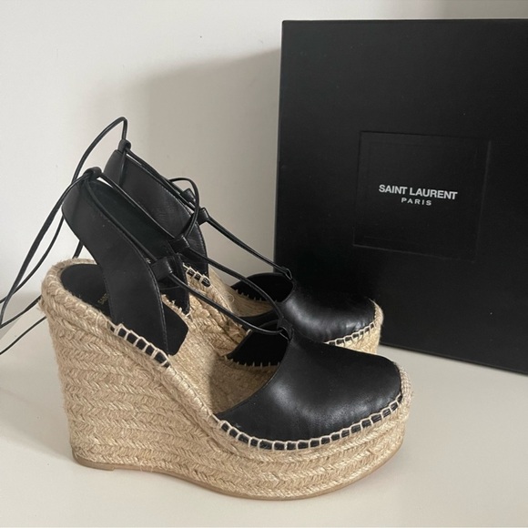 AUTHENTIC YSL LEATHER ESPADRILLES - Picture 3 of 12